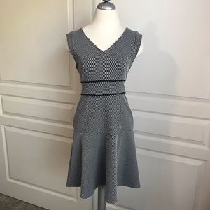 Elle Black and White Polka Dot Sleeveless Dress Size 2
